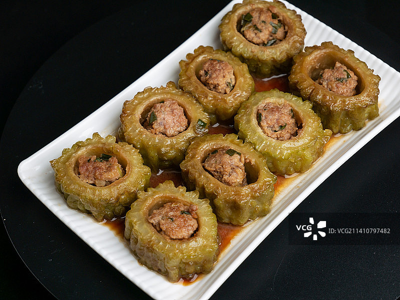 酿苦瓜中国菜品，苦瓜酿肉图片素材
