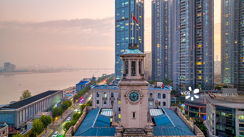 武汉汉口江汉关夜景图片素材