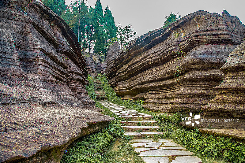 湖南古丈县世界自然遗产红石林图片素材