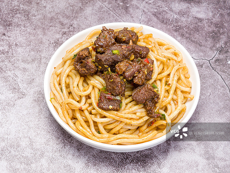 特色早餐红烧牛肉卤粉图片素材