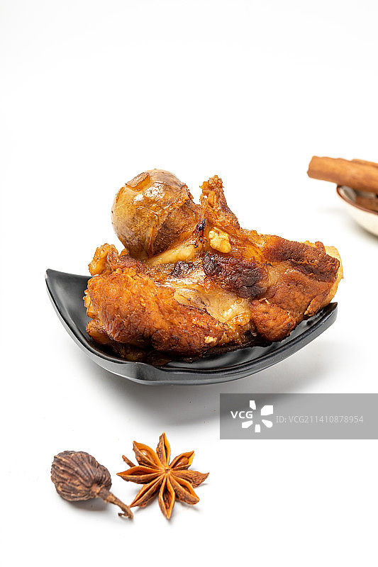 餐饮美食，酱汁猪大骨，筒子骨，东北酱大骨图片素材