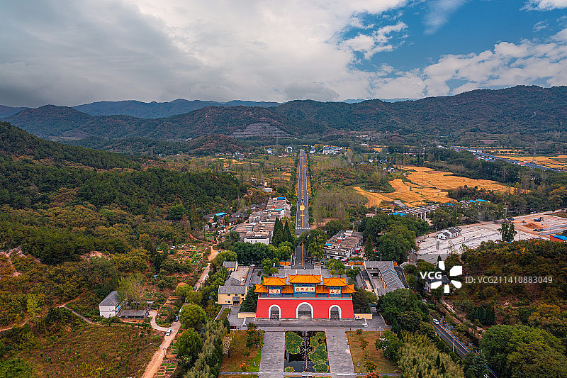 航拍信阳罗山灵山寺图片素材
