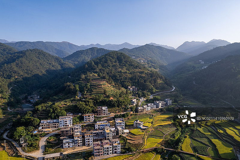 高州古丁柏河梯田图片素材