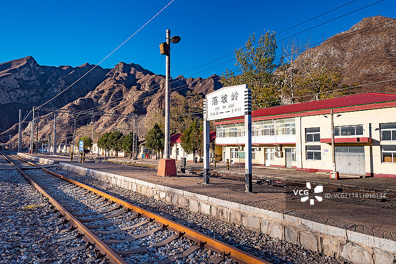 北京京门铁路遗址落坡岭车站站牌图片素材