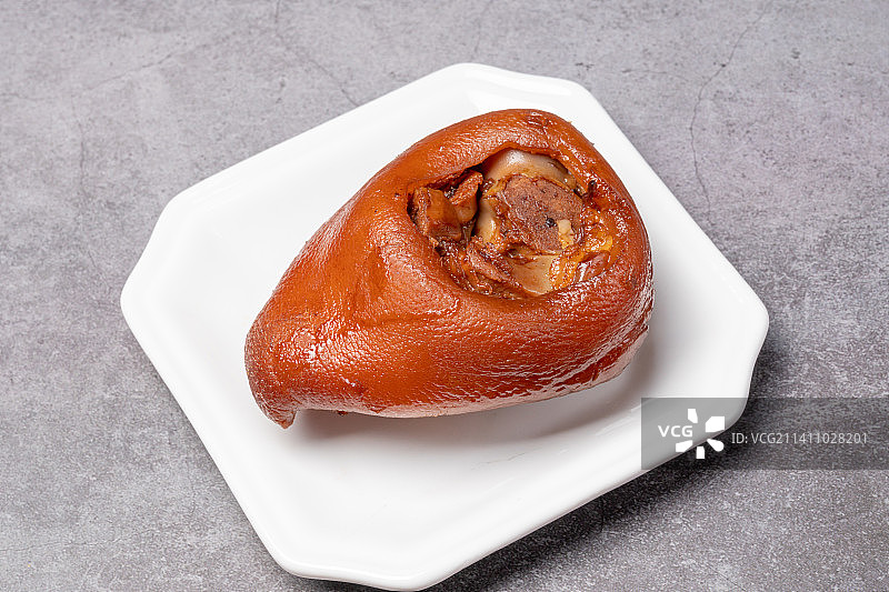 东坡肘子，传统美食，红烧猪肘图片素材