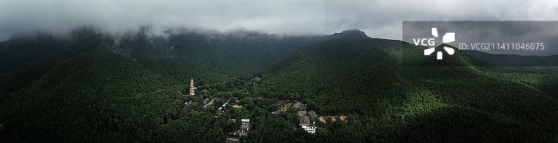 长清灵岩山图片素材