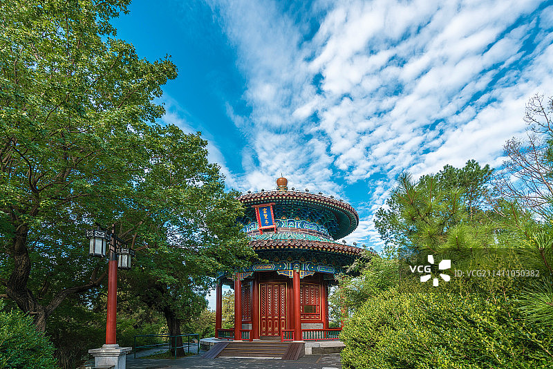 北京景山公园富览亭图片素材