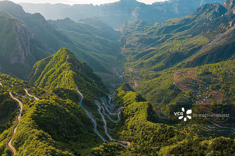 航拍安阳林州太行山风光图片素材
