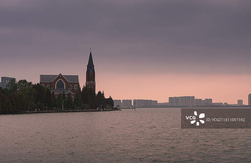 独墅湖教堂暮色图片素材