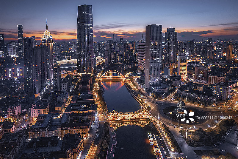 天津城市天际线夜景图片素材