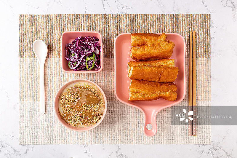 天津特色美食早餐：面茶（面糊）图片素材