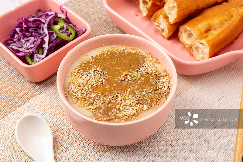 天津特色美食早餐：面茶（面糊）图片素材