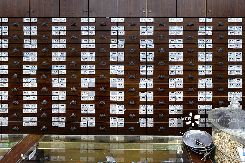 重庆江津：药店的药品琳琅满目图片素材