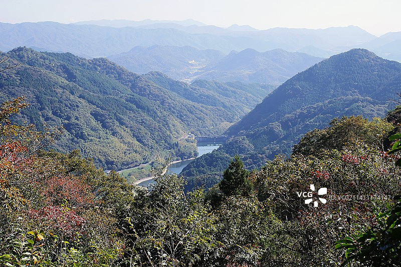 日本东边本山树木山脉景观高角度视图图片素材