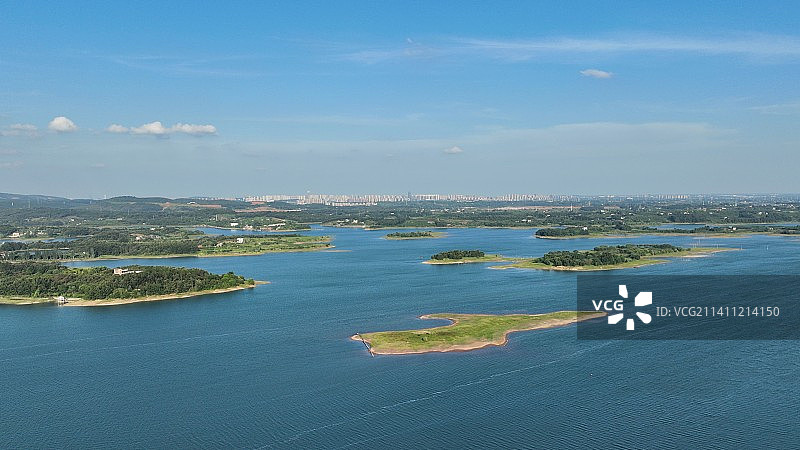 漳河水库里的小岛图片素材