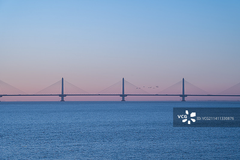 杭州湾跨海大桥日出景观图片素材
