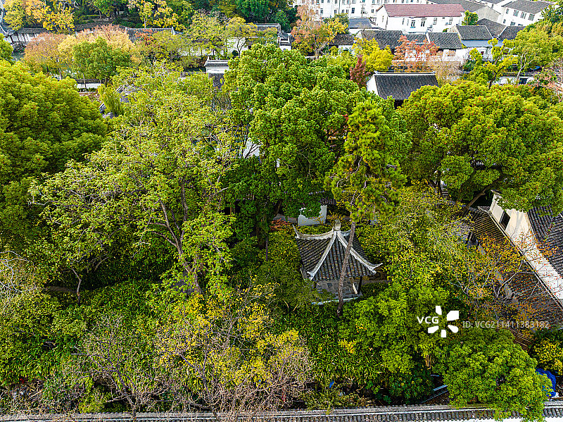 江苏苏州可园秋季航拍图片素材