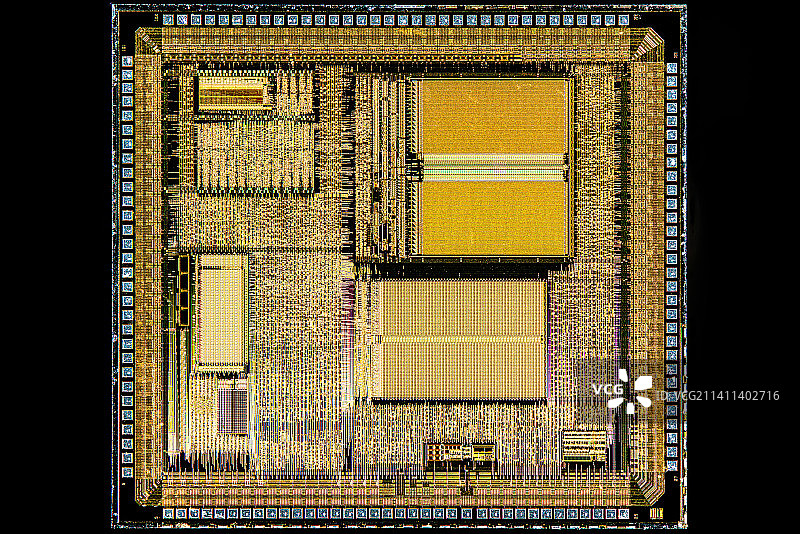 显微超微堆叠拍摄的集成电路芯片硅晶圆图片素材