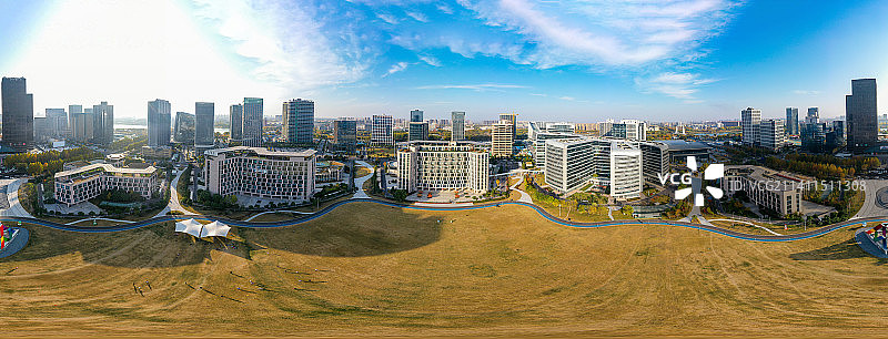 航拍河南省郑州市郑东新区中原龙子湖智慧岛双创园区写字楼群 VR视角720全景图图片素材