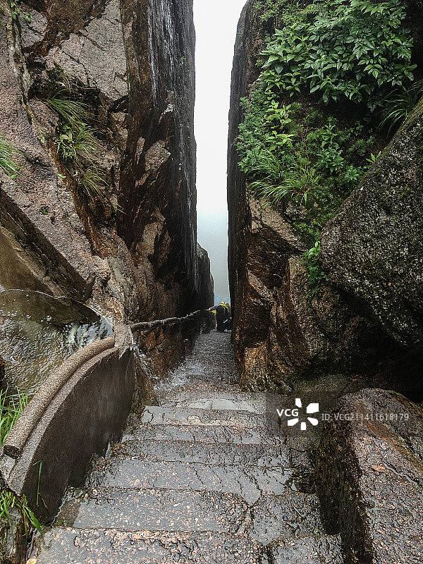 安徽黄山风景区一线天图片素材