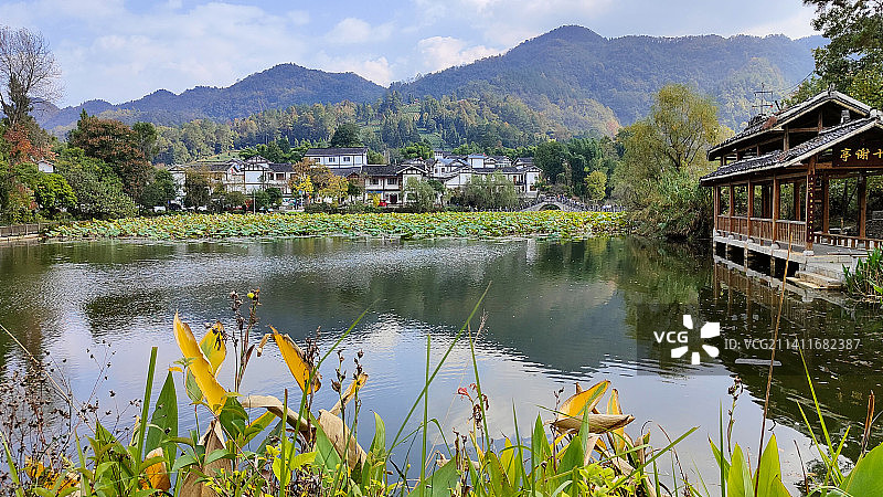 贵州省遵义市湄潭县兴隆镇龙凤村田家沟田园风光。图片素材