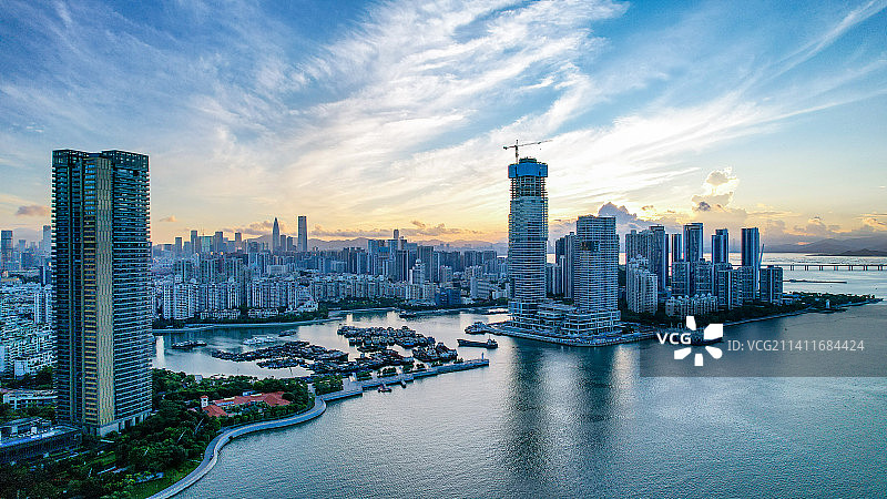 深圳湾蛇口游艇码头全景航拍图片素材