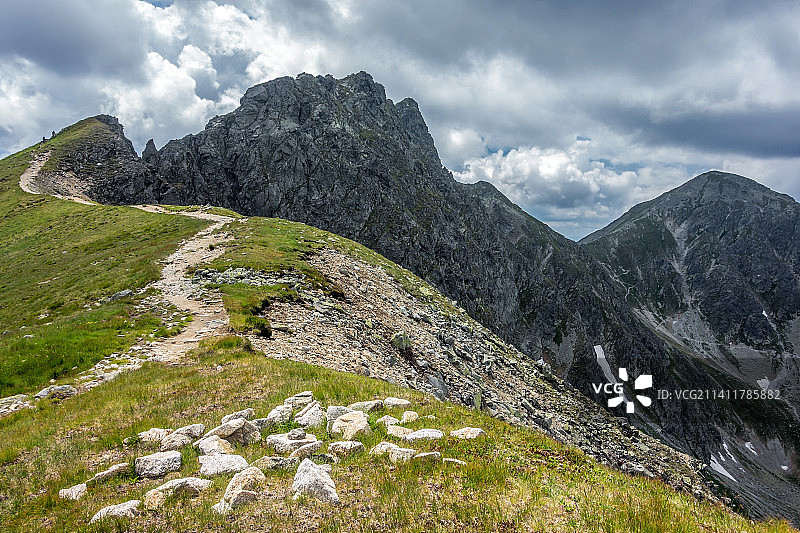 斯洛伐克西塔特拉斯山岩石山脉的壮丽景色图片素材