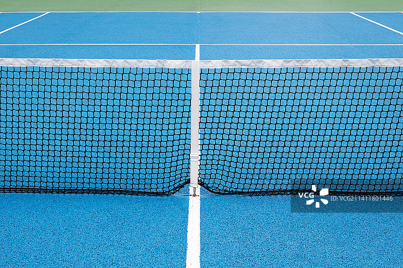 西班牙圣地亚哥-德孔波斯特拉的网球场俯视图图片素材