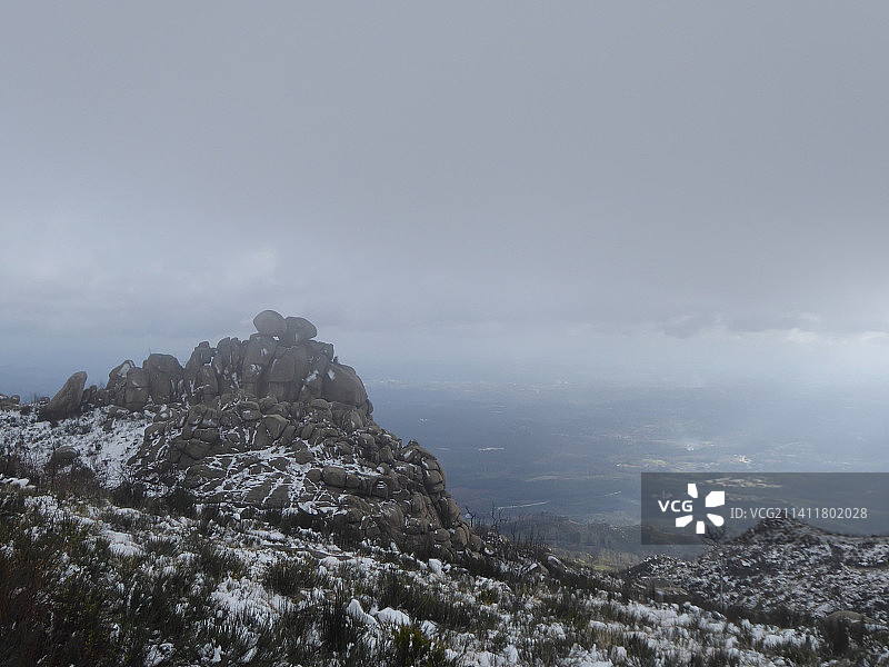 阿格达雪山风光，葡萄牙图片素材