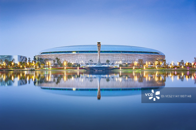 成都东安湖体育公园/大运会 夜景图片素材