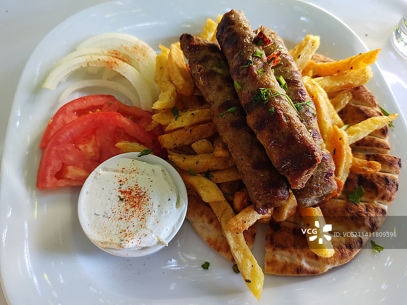 希腊雅典盘中美食高角度视图图片素材