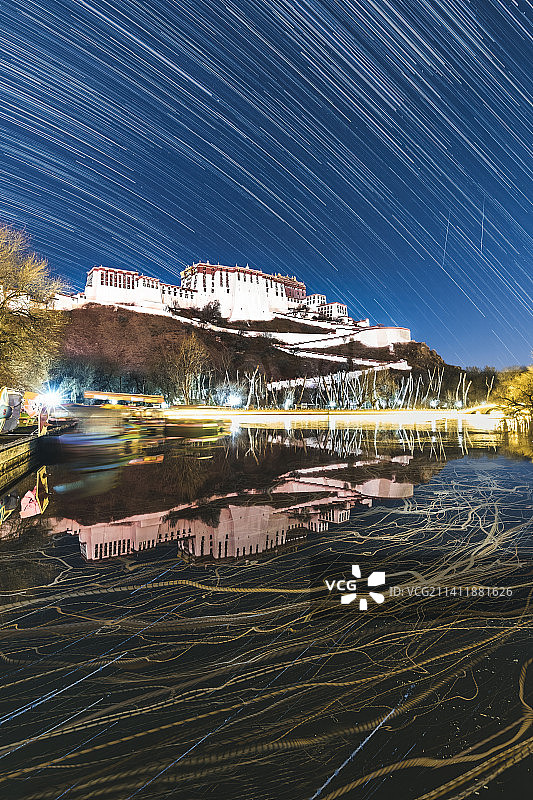 一夜鱼龙舞图片素材