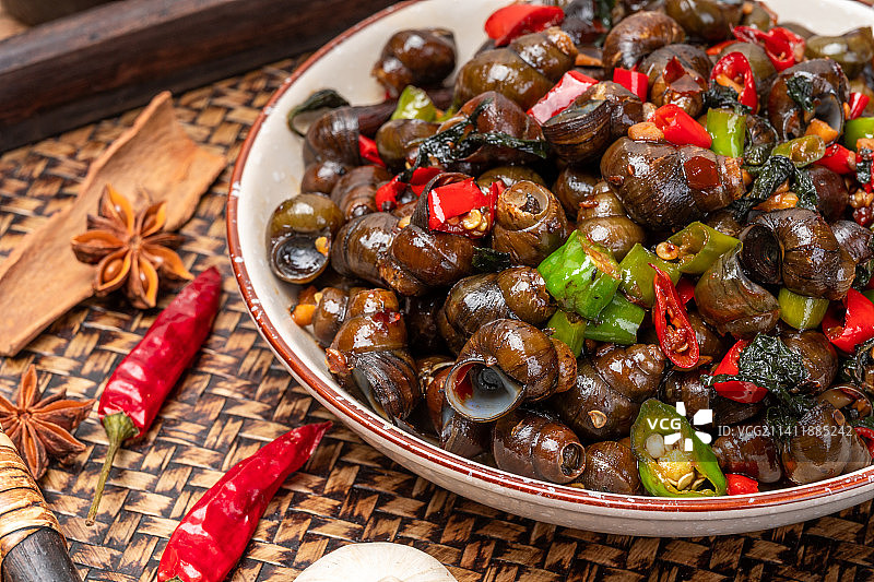 炒田螺菜品美食口味嗦螺图片素材
