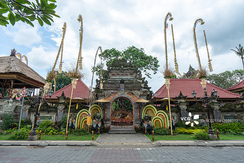 巴厘岛乌布皇宫精美建筑美景（Ubud Palace）图片素材
