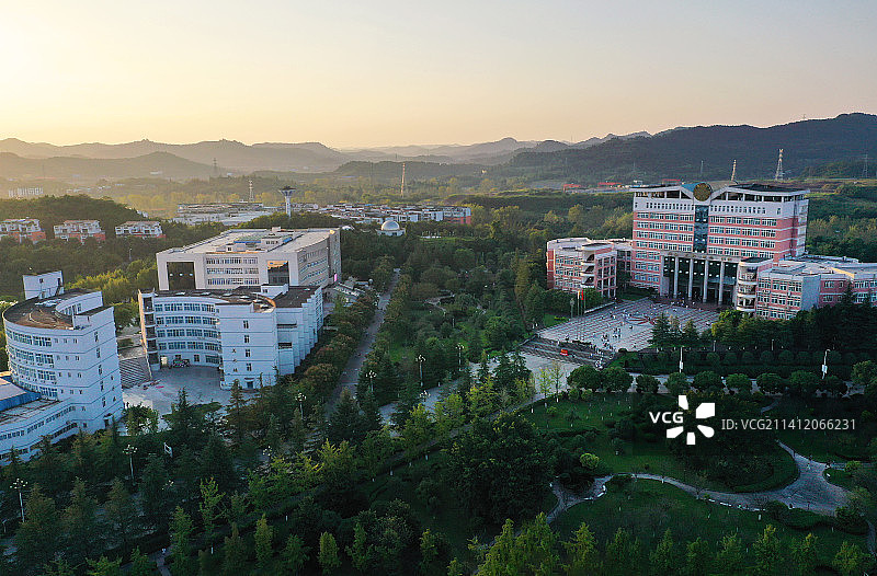 四川省南充顺庆区西华师范大学航拍图片素材