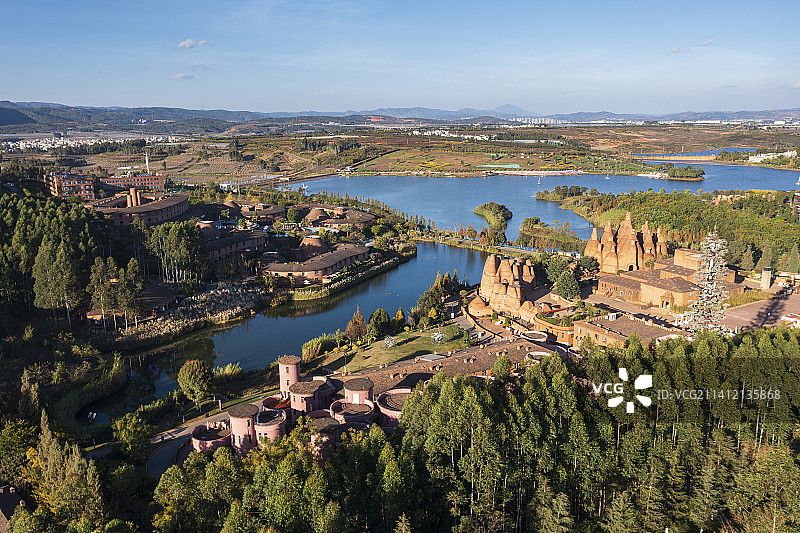 云南红河弥勒市东风韵景区航拍图片素材