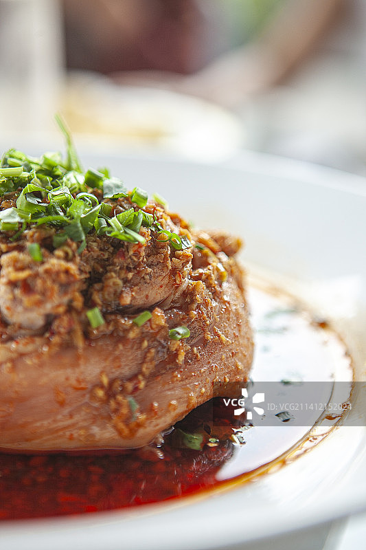 四川省眉山市正宗，东坡肘子，东坡肉，川菜，传统美食，美食文化，正常，大菜，名菜，桌餐，苏东坡图片素材