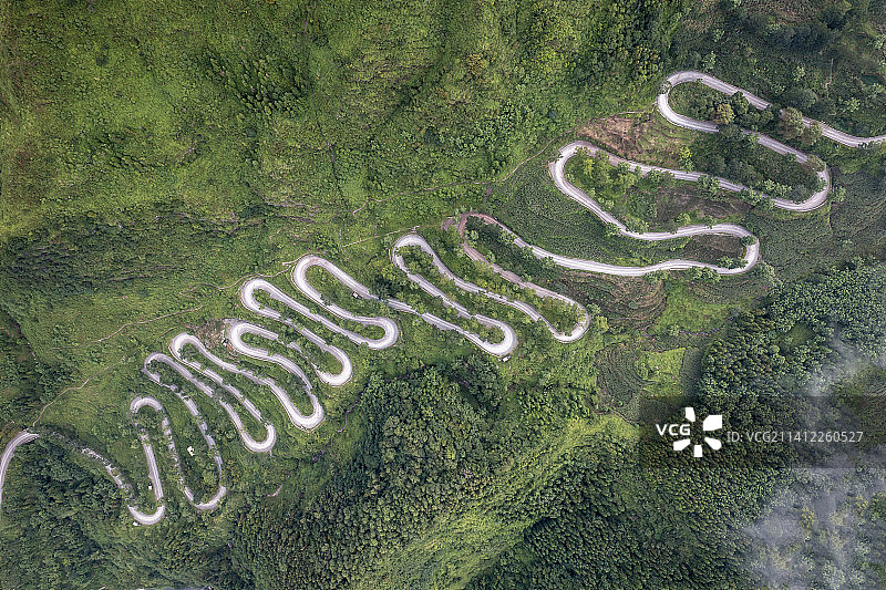 贵州晴隆县24拐抗战公路航拍图片素材