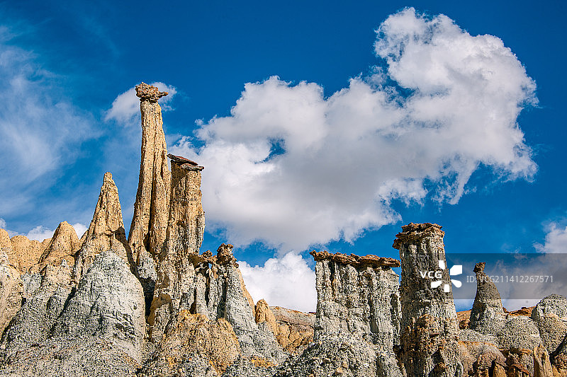 西藏阿里扎达土林图片素材