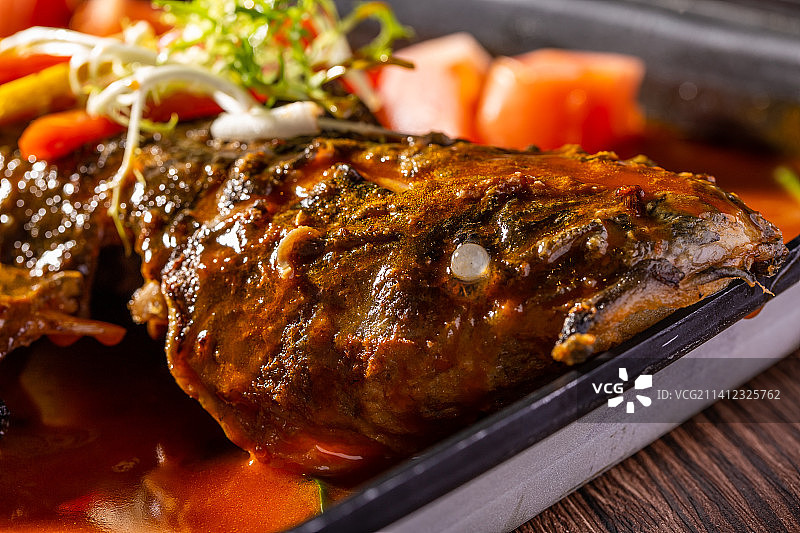 中式啤酒鱼美食图片素材