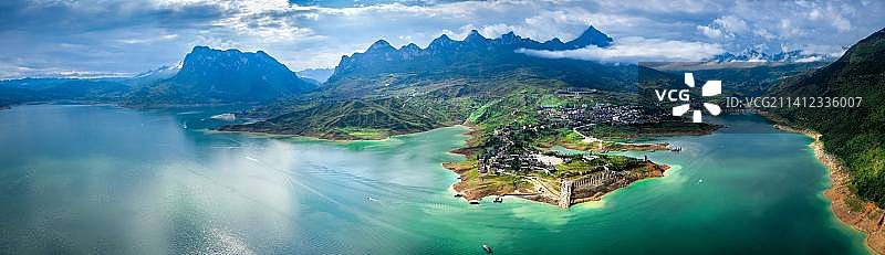 《牂牁之夏》图片素材