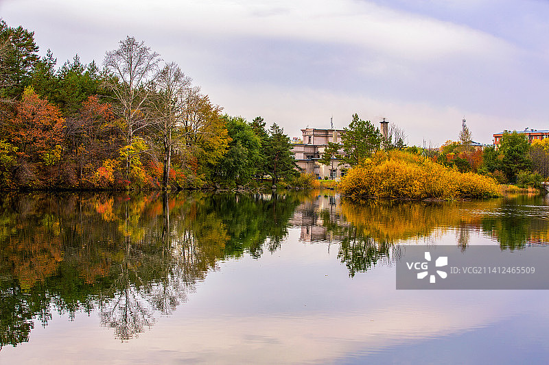 吉林二道河秋色图片素材