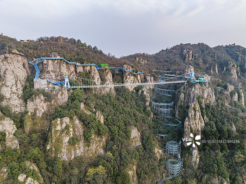 安徽芜湖马仁奇峰玻璃栈道图片素材