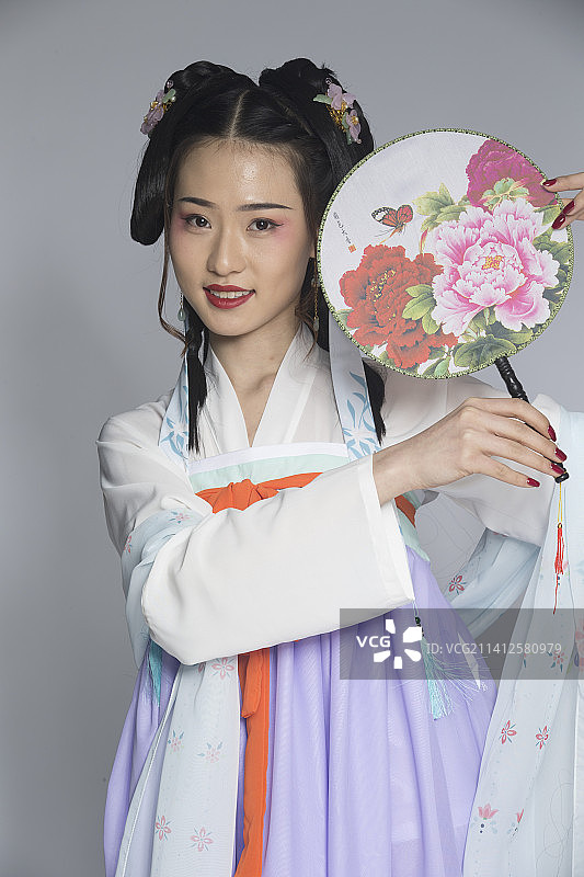 汉服风韵人像棚拍（汉服少女）图片素材