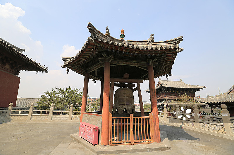山西省大同市华严寺（上华严寺）钟亭图片素材