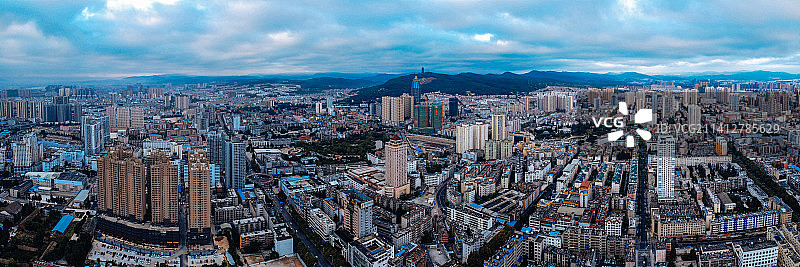 曲靖 麒麟区 麒麟东路 交通路 美佳华 文化馆 龙潭公园图片素材