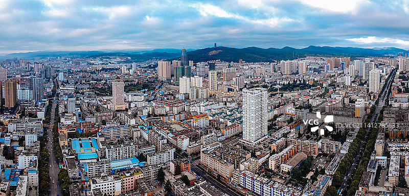 曲靖 麒麟区 麒麟东路 交通路 美佳华 文化馆 龙潭公园图片素材