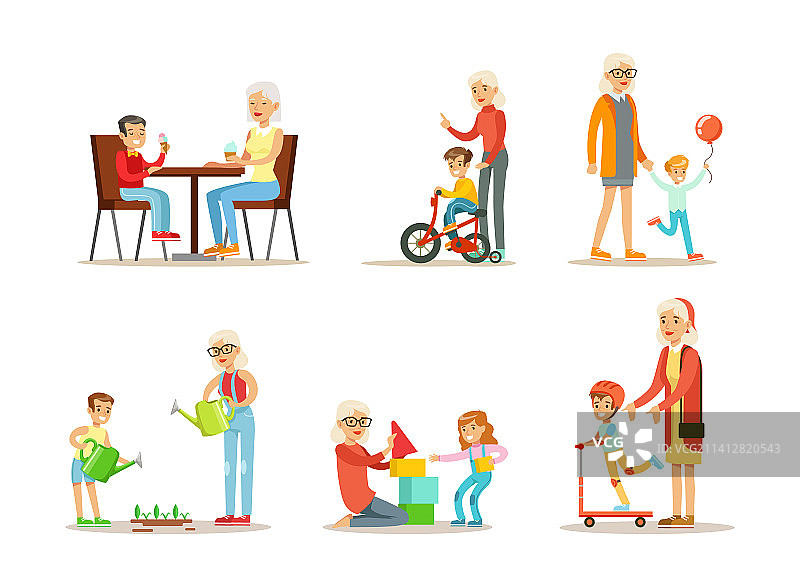 老年奶奶和孙子孙女共度时光图片素材