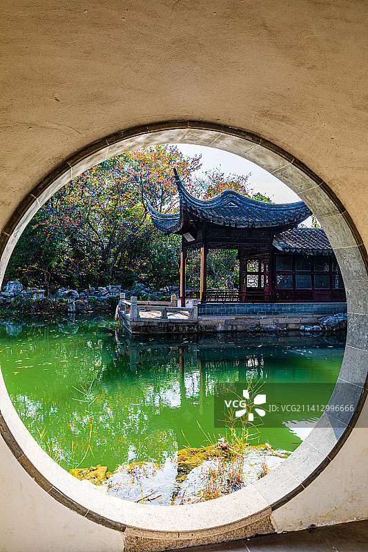 江苏苏州静思园秋季风光图片素材