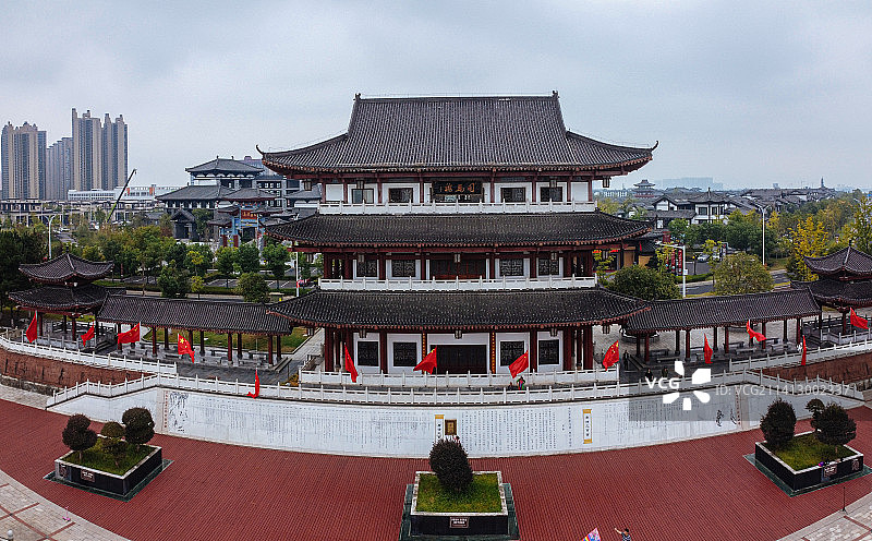 常德 地标 航拍 武陵区 司马路 环湖路 司马楼 欢乐水世界图片素材
